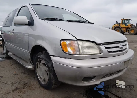 2002 Toyota Sienna Le from USA, damaged, VIN 4T3ZF13C32U503909